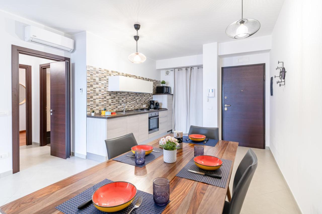 Calipso Big Apt With Sea View, Parking & Pool Таормина Экстерьер фото