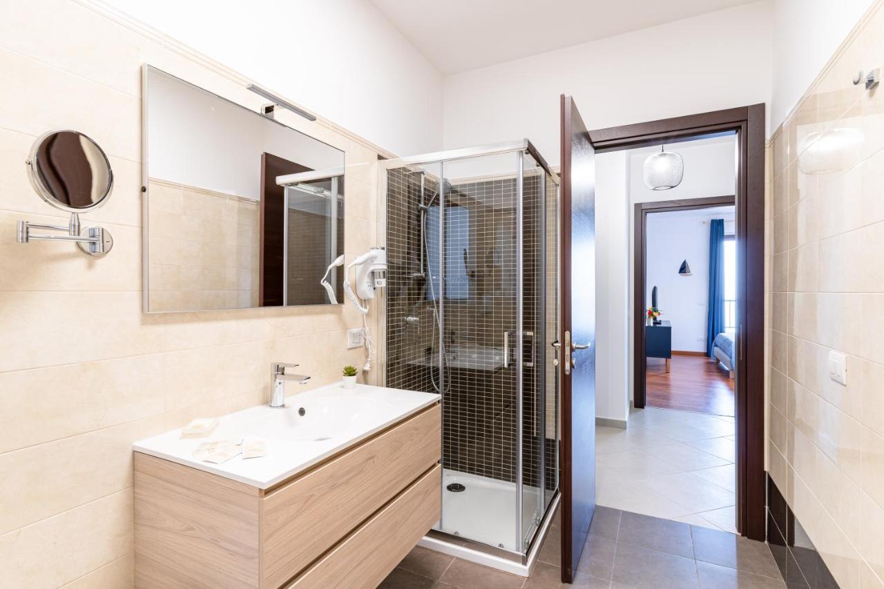 Calipso Big Apt With Sea View, Parking & Pool Таормина Экстерьер фото